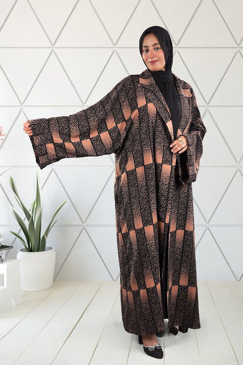 Checkered Elegance Batwing Abaya