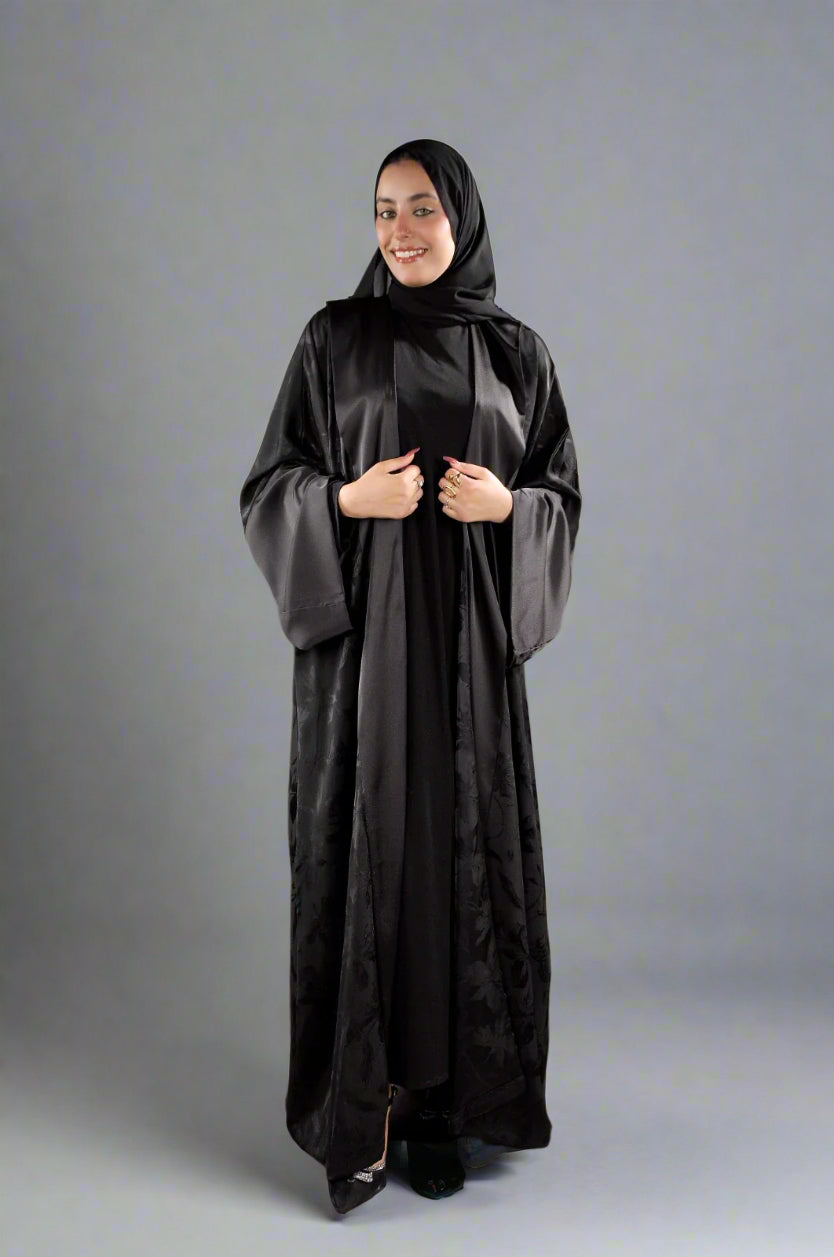 Black Textured Abaya with Pleated Finish